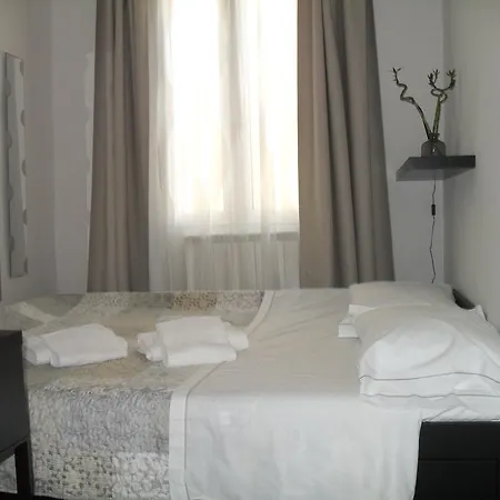 Ferienwohnung Ognissanti 67 Florenz Exterior foto