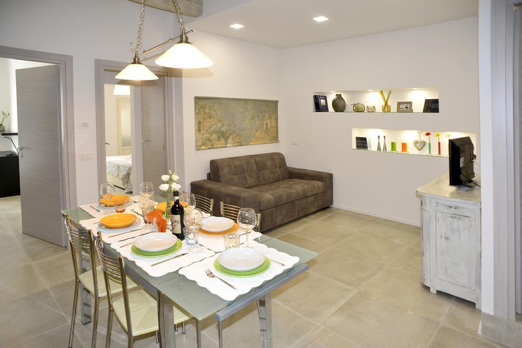 Apartment Ognissanti 67 Florenz